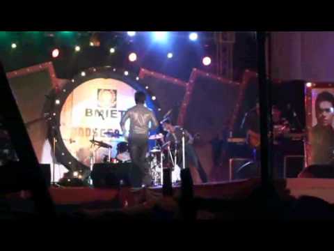 Rango Mein ( Farhan Saeed Butt) - Jal Live (BMIET Conoscenza11...