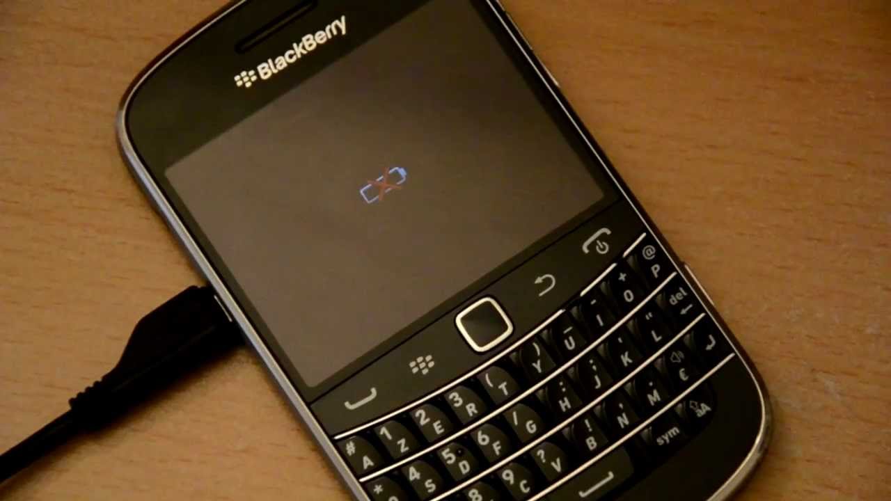HOW TO FIX BlackBerry 9900 Red light / charging problems - YouTube