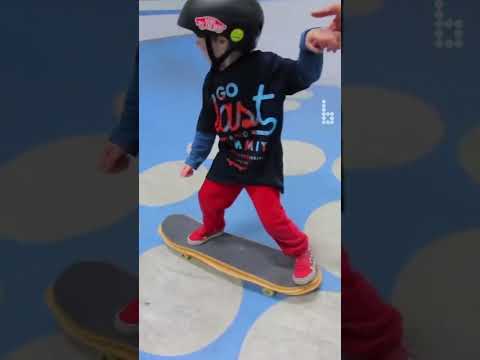 Will Nail Polish Remover dissolve a skateboard?!? #skateboarding #science