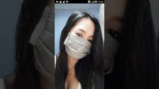 Cewe Cantik Pamer Dada