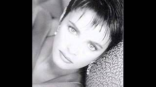 Watch Sheena Easton Wanna Give My Love video