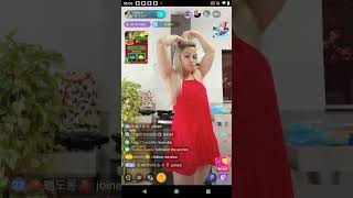 Ao Vivo - Converse E Dance Com Quente Brasileiro Garota