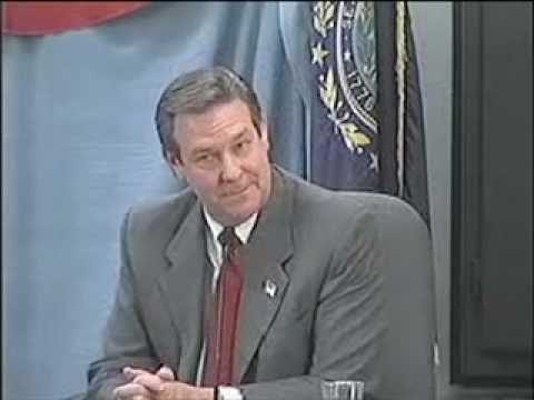 gop debate video. Ovide at the Nashua City Debate Q4-Romney/Palin