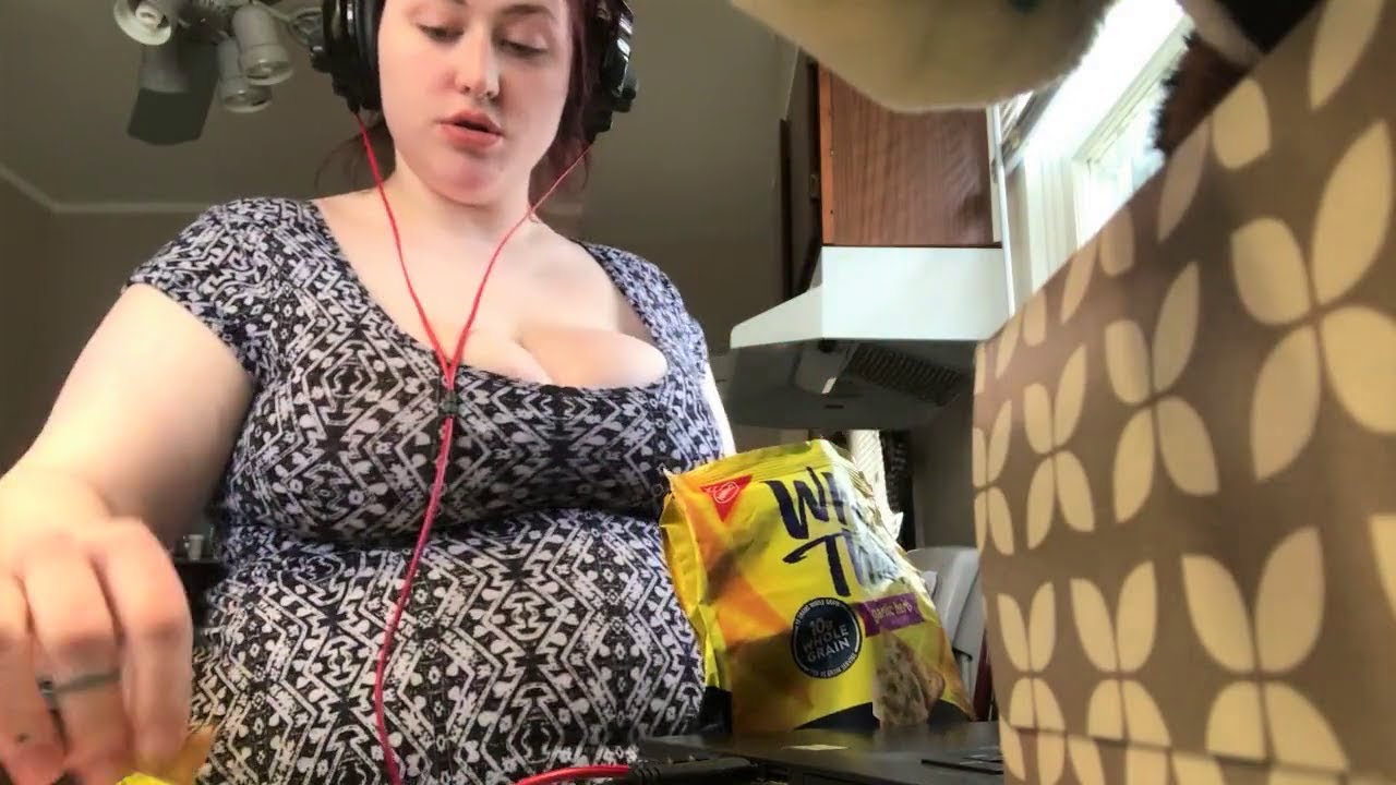 Chubby girlfiend video