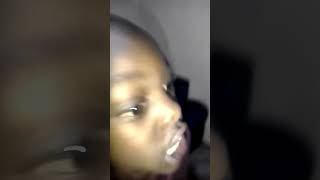 Baba Mfupi Na Watoto Wake