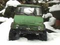 mercedes-benz UNIMOG 406 RC Crawler in Snow.