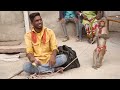 Видео Funny Monkey Dance Video.Comedy Drama in India.Bandar ka khel.