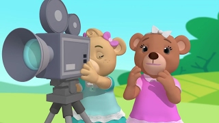 Bananas In A Movie - Bananas In Pyjamas Official
