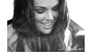 Serinda Swan