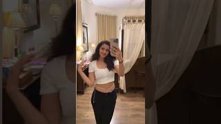 Malavika Sharma Navel Show