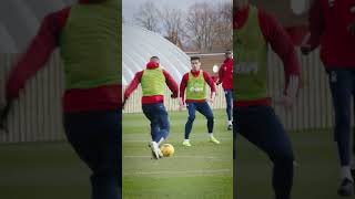 p5uVVOPnbNc Video Image