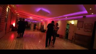Tango,Bize Duygu Ve Dostluk Getirir..
