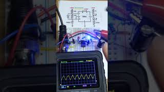 Astable 555 Timer Capacitor Voltages Oscilloscope Measured