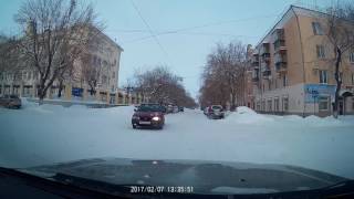 Видео МАГНИТОГОРСК-УЛ.КАЛИНИНА-ГОРЬКОГО от Магнитогорск Всяко-Разно, улица Лермонтова, Магнитогорск, Россия