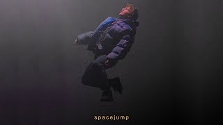 Watch Bege Spacejump video