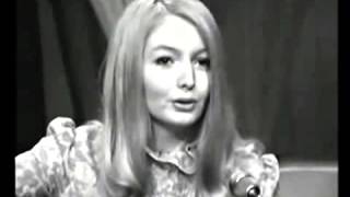 Watch Mary Hopkin Turn Turn Turn to Everything There Is A Season video