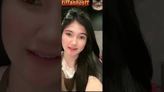 Semangat Ga Nih Kalian Di Pagi Sekarang Ini? Liat Aku Aja Biar Tambah Semangat Xixi