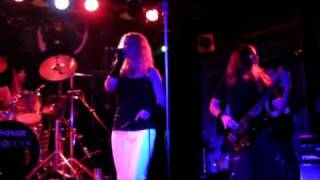 Watch Calathea Sad Lines Of Nowhere video