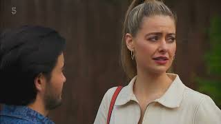 Neighbours Chloe And Nicolette 110122