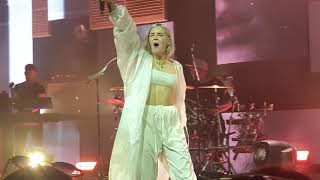 Anne-Marie singing Perfect to me  live at Liverpool Guild of Students (Speak you