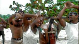 Watch Havana Delirio Carnavalera video