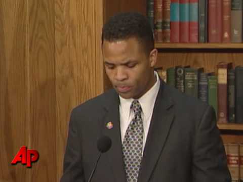 Jesse Jackson Jr. camp silent on federal investigation - Worldnews.