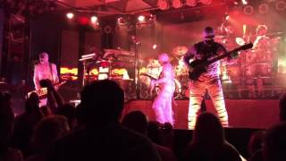 Watch Here Come The Mummies Viral video