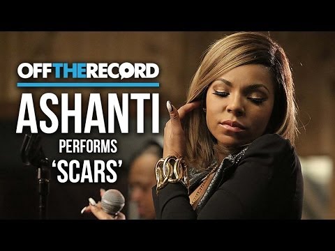 Ashanti Performs Ashanti Performs