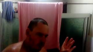 Tomando Banho Em Casa