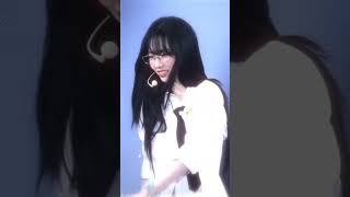Karina Hot Dance