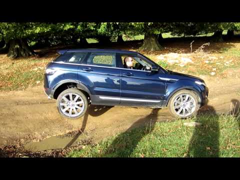 EXCLUSIVE Range Rover Evoque Test 3 Wheels at Rockingham Castle