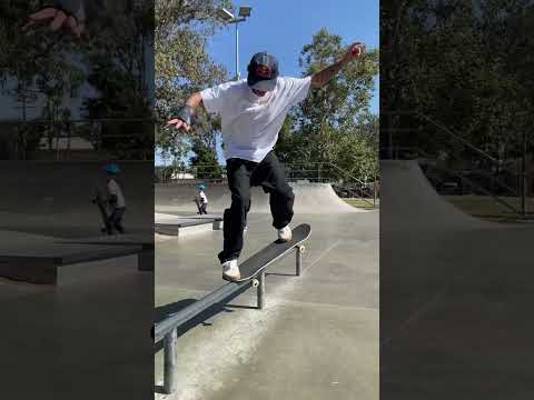 Crook Nollie Flip Boardslide - Gustavo Ribeiro 🤯