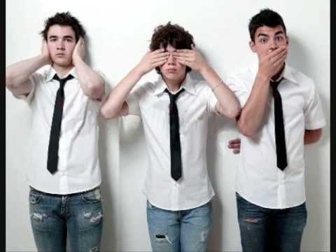 Small Town Girl *Jonas Brother Love Story* Chapter 5
