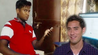 Grab Phone On Computer Screen By Ramesh Kumar