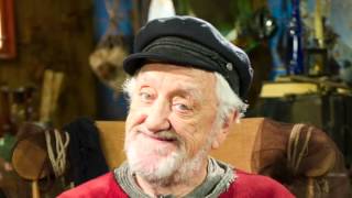 Graham Norton - Bernard Cribbins Interview