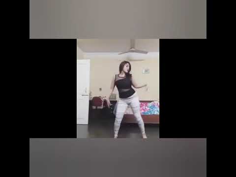 Hot girl dance clip