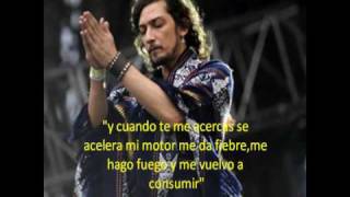 Watch Zoe Sombras video