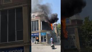 Gəncədə Köhnə Avtovağzal Adlanan Ərazidə Reklam Lövhəsi Yanıb
