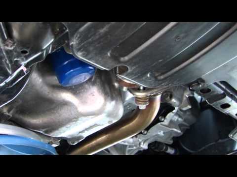 Замена моторного масла и фильтра на Honda Civic VIII, видео