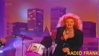 Watch Bonnie Tyler Two Out Of Three Aint Bad video