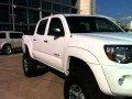 CUSTOM LIFTED 2011 Toyota Tacoma 4WD Double cab V6 iPhone link (Houston, Texas)