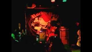 Watch Quakes Paint It Black video