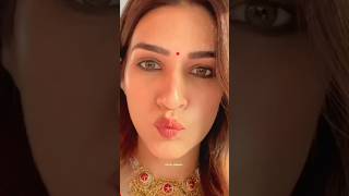 Kriti Sanon Kissing Scene