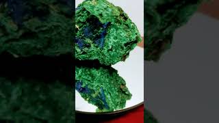 Đá Malachite Khổng Tước - Lông Công - Sp Trưng Bày Tại Cafe Vgx Hồng Ánh
