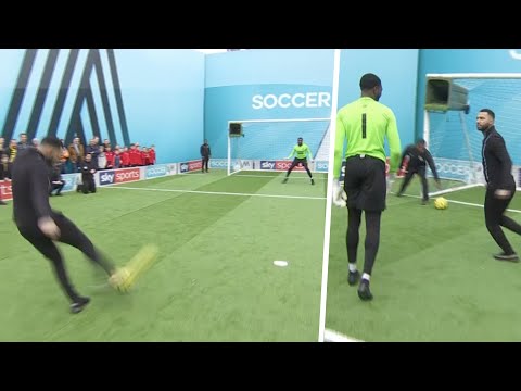 Jermaine Pennant taunts goalkeeper after being denied by two AMAZING saves | Soccer AM Pro AM