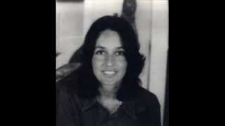 Watch Joan Baez A Young Gypsy video