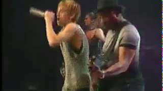 Watch Aaron Carter Get Wild video