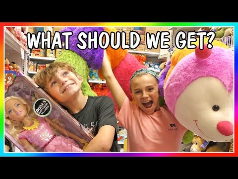 WHAT DO WE GET EACH OTHER FOR CHRISTMAS? | We Are The Davises