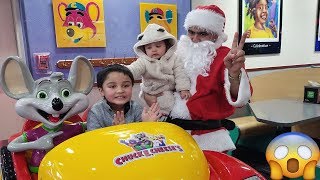 Chuck E. Cheese Christmas Fun with Jai Bista Show | Santa Chuck E. Cheese Happy Dance