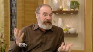 Watch Mandy Patinkin Sunday video